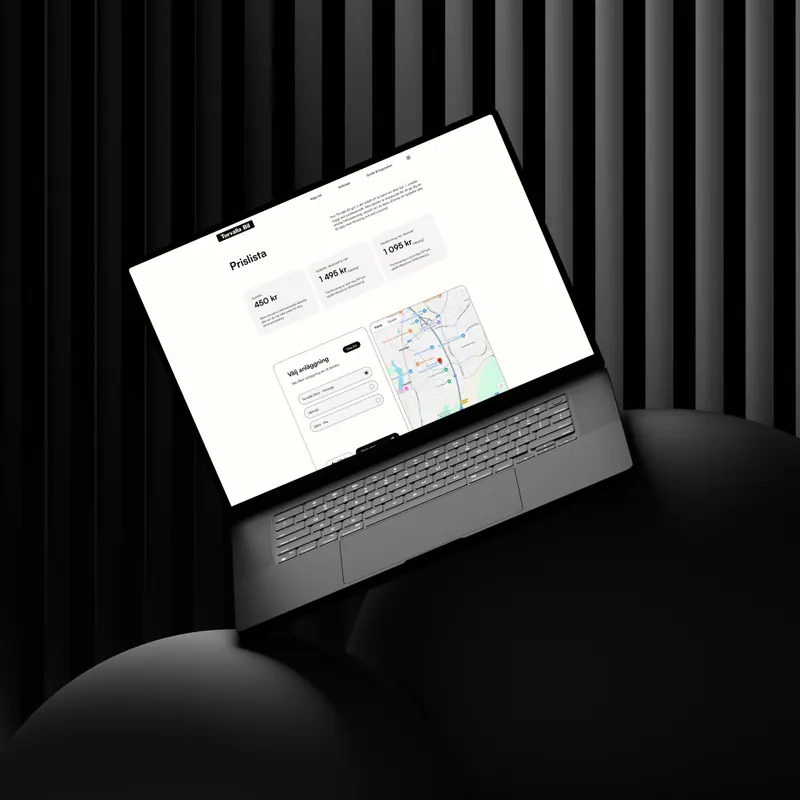 Torvalla Bil på en laptop